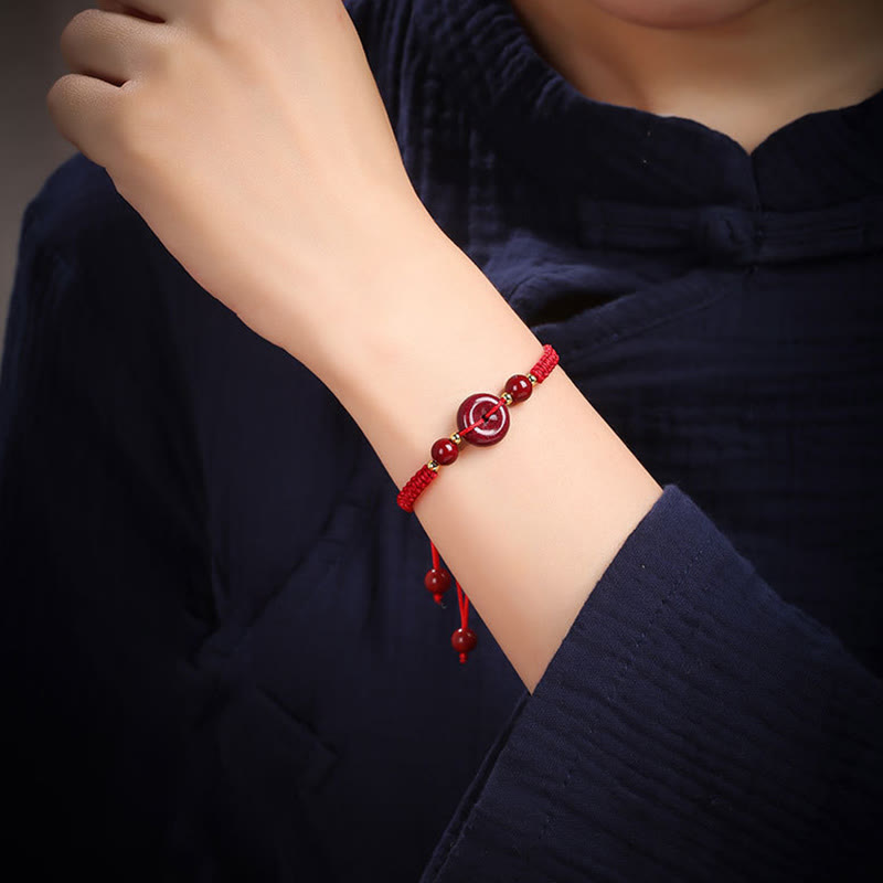 Buddha Stones Natürliches Zinnober-Armband mit Friedensschnalle und Segensschnur 