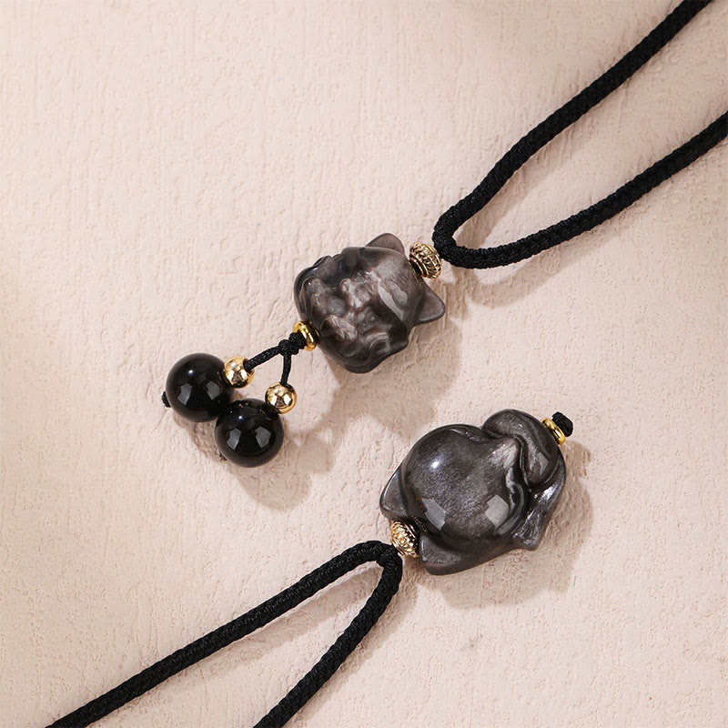 Collar con colgante de zorro de nueve colas de obsidiana con brillo de plata natural y piedras de Buda 