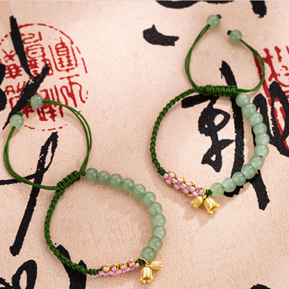 Buddha Stones Handgemachtes Jade-Perlen-Maiglöckchen-Charme-Glücks-Geflochtenes Armband