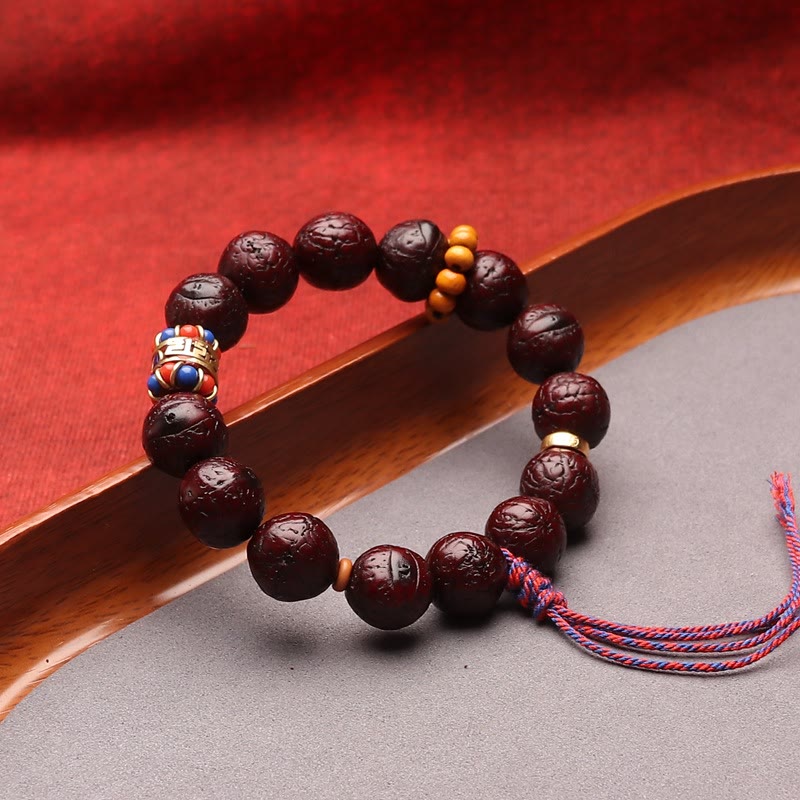 Pulsera de borlas con cuentas de semillas Bodhi y piedras de Buda que transmiten paz y calma