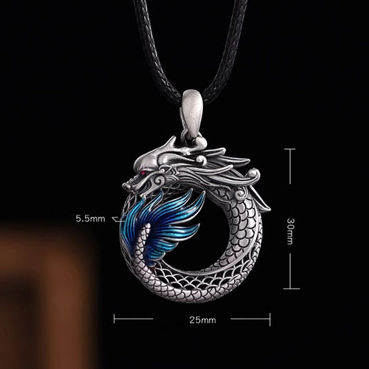 Collar con colgante de éxito tallado con hebilla de paz auspiciosa del Año del Dragón en plata de ley 999 con piedras de Buda