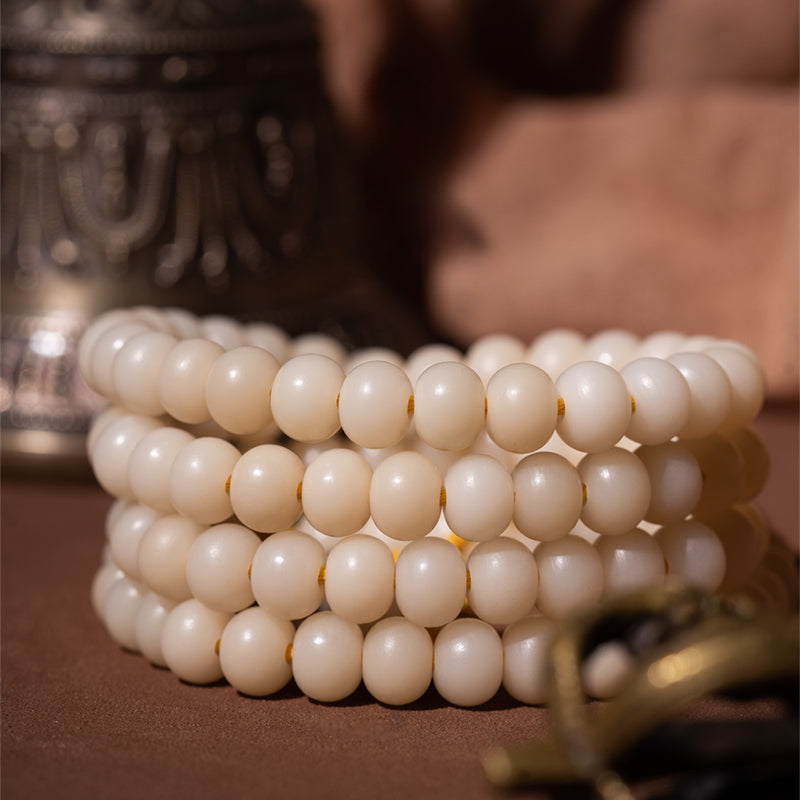 7,5 mm * 10 mm weiße Jade Bodhi 108 Perlen Mala Gebetsperlen