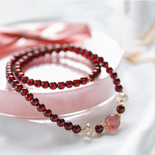 Pulsera de doble vuelta con granate natural, cuarzo fresa y chapado en oro de 14 quilates de Buddha Stones 