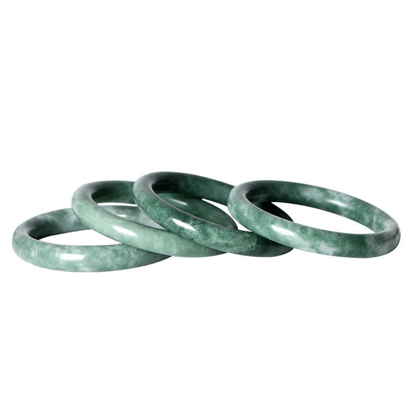 Buddha Stones Armreif aus natürlicher Jade mit Glücksbringer 