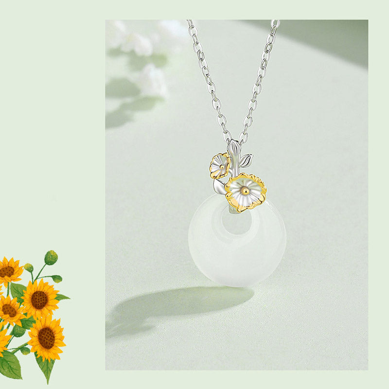 Collar con colgante de flor de armonía de doce meses de calcedonia redonda de plata de ley 925 con piedras de Buda 