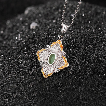 Collar con colgante de jade cian hetiano bañado en oro y piedras de Buda en plata de ley 925 con diseño de rombos para la buena suerte y la curación.