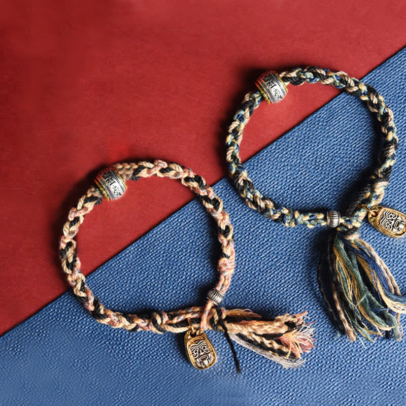 Pulsera hecha a mano con piedras de Buda Zakiram, diosa de la riqueza, Om Mani Padme Hum y la paz. 