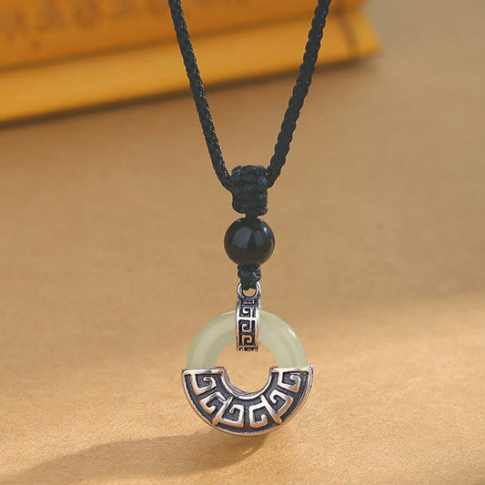 Collar con colgante de prosperidad y hebilla de paz de jade hetiano natural en plata de ley 925 con piedras de Buda 