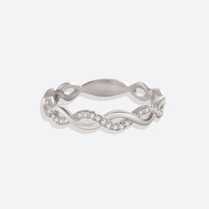 Zierlicher Pavé-Twist-Stapelring