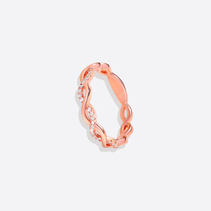 Zierlicher Pavé-Twist-Stapelring