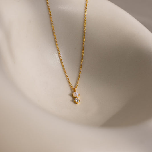 Collar de perla y diamante