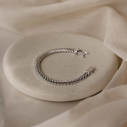 V-Link Chain Tennis Bracelet