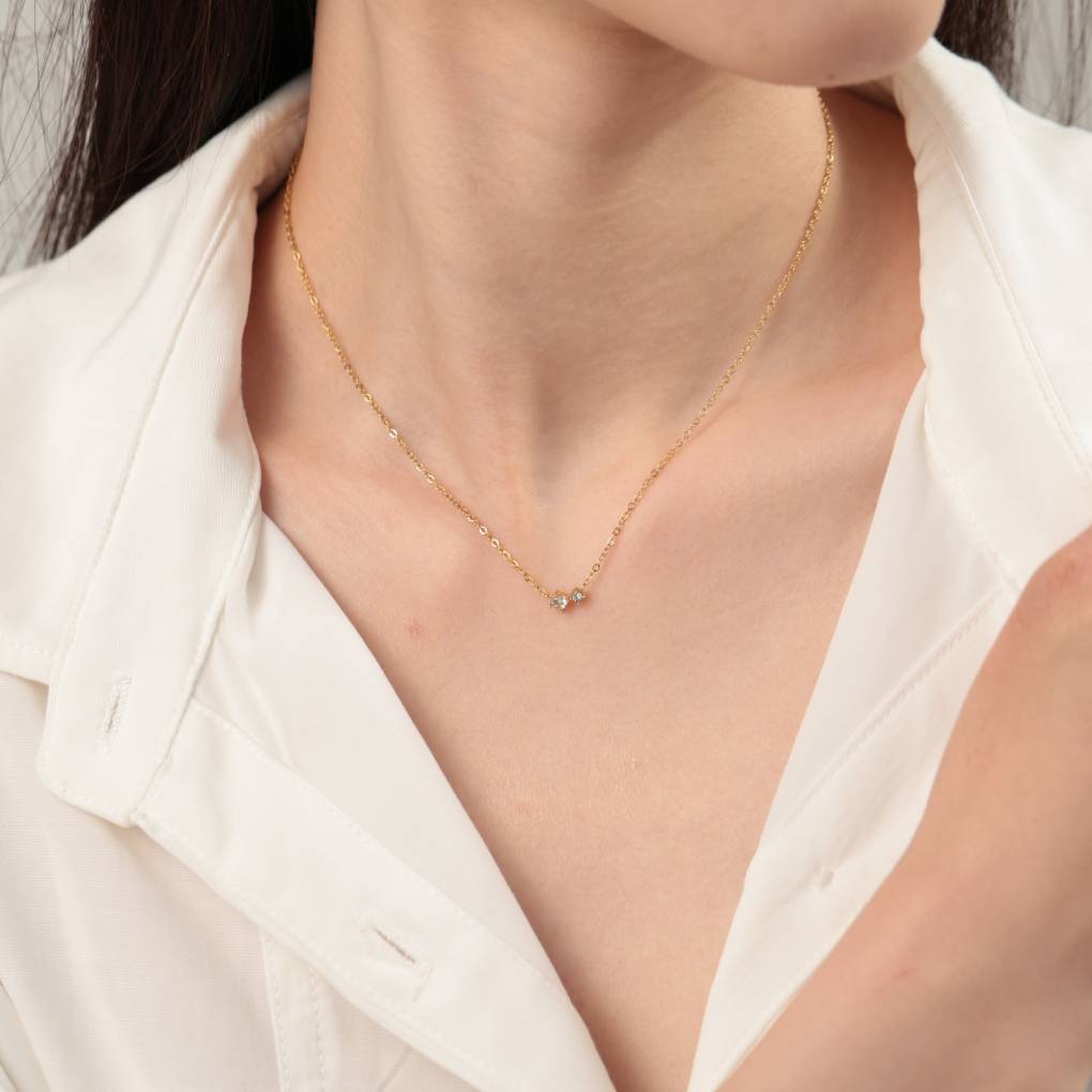 Zierliche Solitärkette mit Geburtssteinen und Diamantakzent