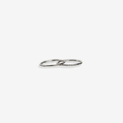 Zierlicher Stapelring mit Diamanten