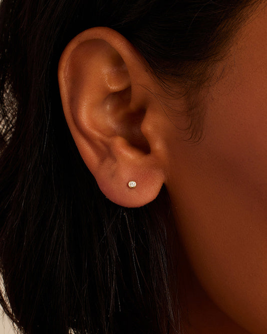 Pendientes de diamantes clásicos