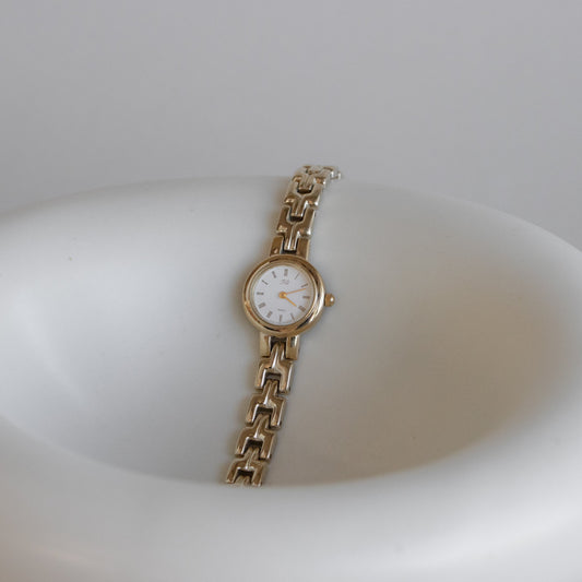 Vintage Vega Fill Round Light Gold Watch