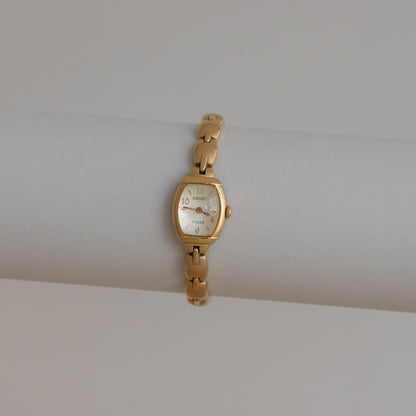 Vintage Seiko Tisse Oval Link Gold Watch