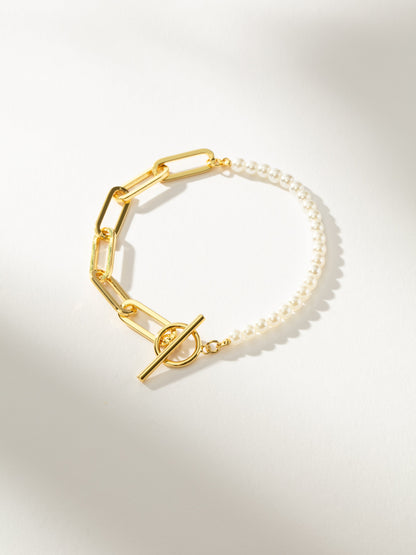 Ketten- und Perlenarmband