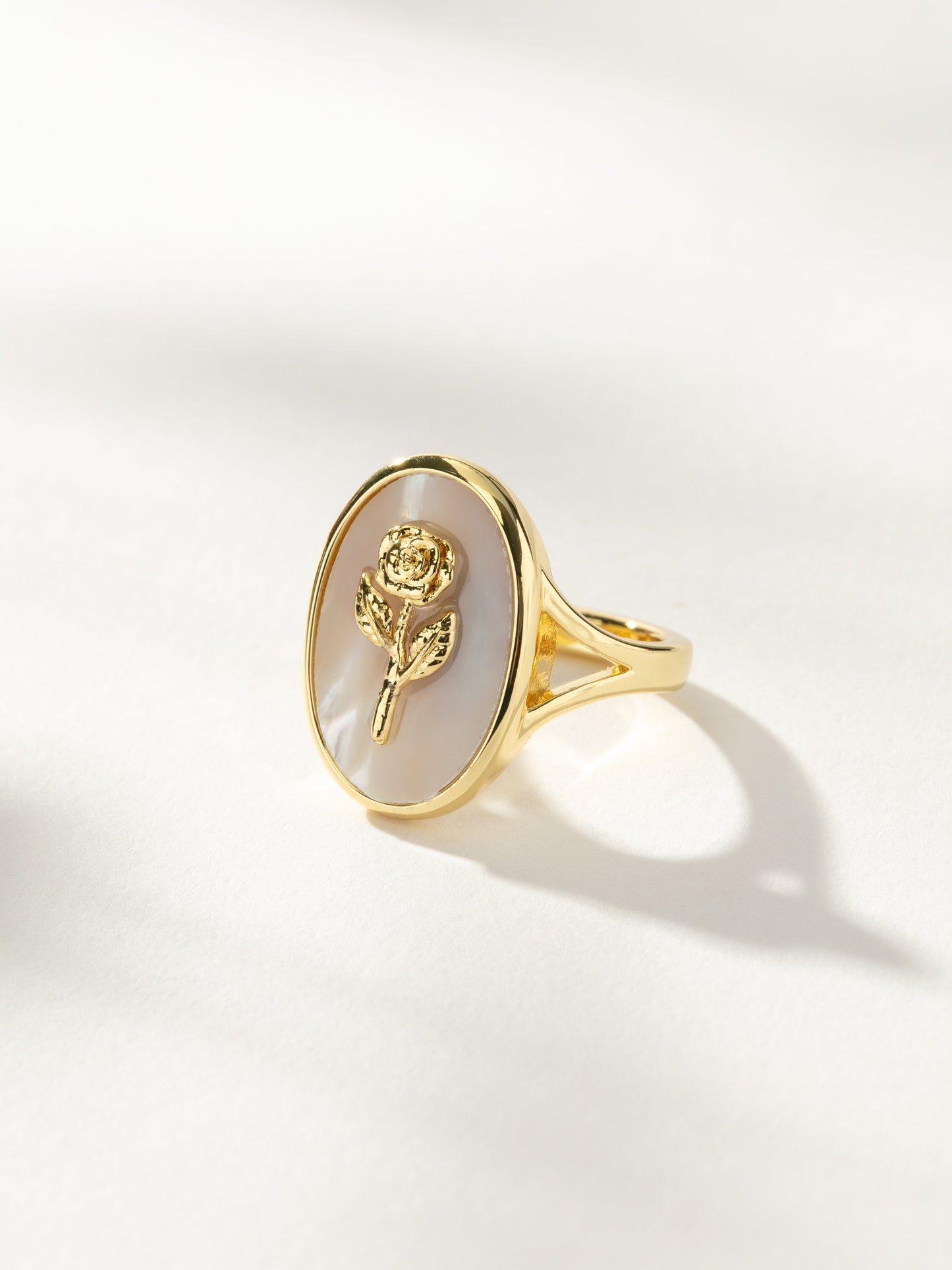 Pearlescent Rose Ring