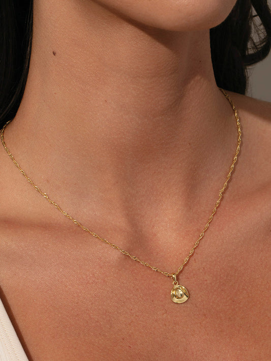 Collar con colgante de sombrero de vaquero