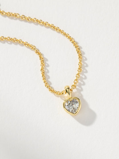 Collar de corazón de diamantes