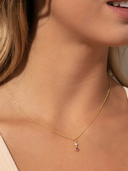 Collar de gemas rosas y blancas