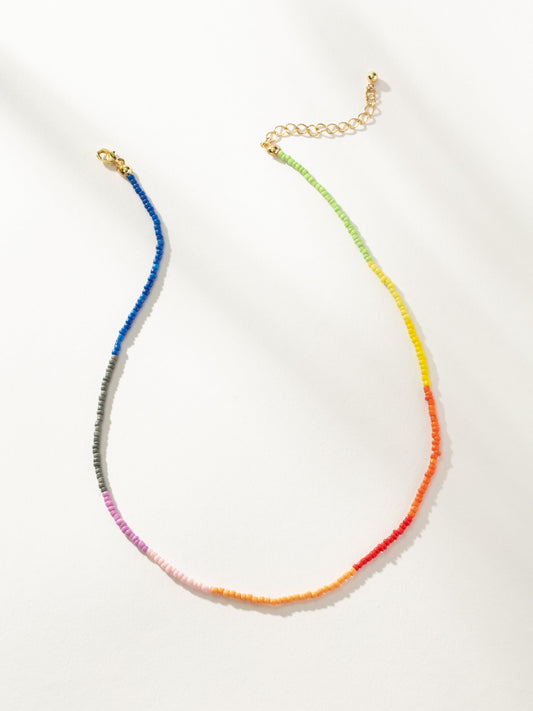 Collar de cuentas con bloques de color