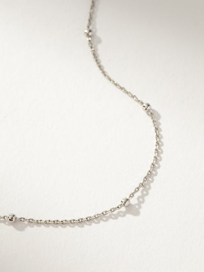 Collar de cadena satelital
