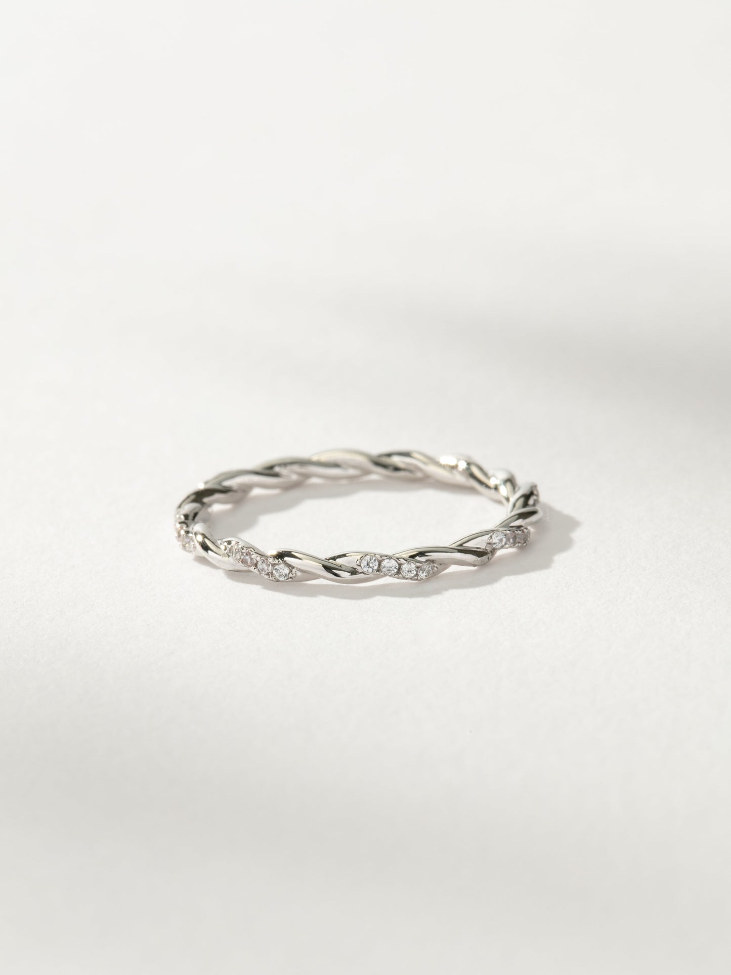 Dainty Twist Ring