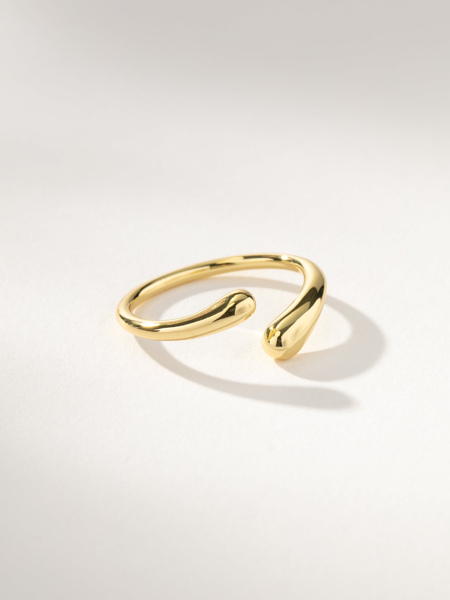 Unbothered Asymmetrical Ring
