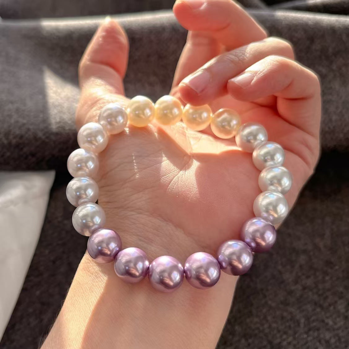 10mm High Quality Artificial Crystal Pearl Bracelet Gradient Color bracelet - Touch Bling