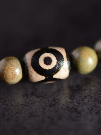 Green Sandalwood Tibetan Dzi Bead Charm Bracelet Prayer Beads