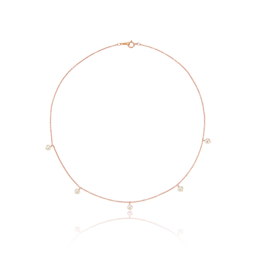 Roségoldenes Choker-Halsband mit fünf Perlen