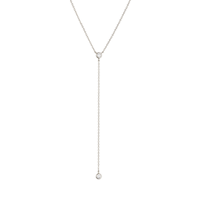 Collar de lazo de diamantes en oro blanco macizo