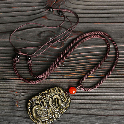 Collar con colgante de éxito con diseño de dragón de obsidiana con brillo dorado y piedras de Buda 