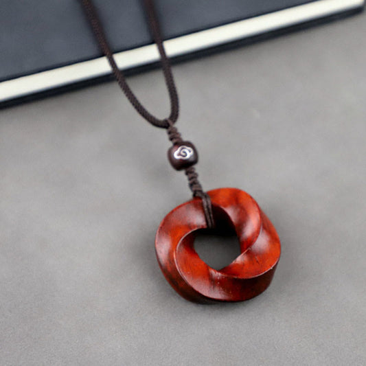 Collar con colgante de relajación y nubes auspiciosas con piedras de Buda 