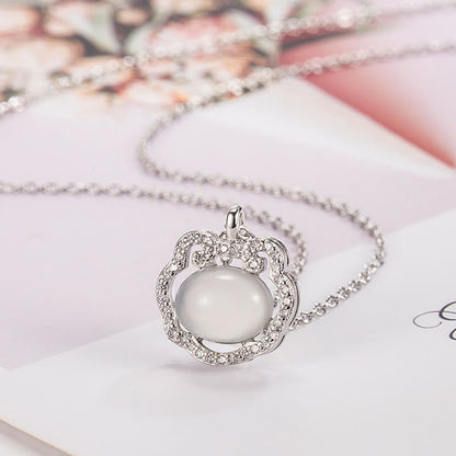 Collar con colgante positivo de candado de buenos deseos y calcedonia con piedras de Buda 