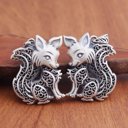 Collar de bendición de dos caras con diseño de zorro y piedras de Buda en plata esterlina 999 del Tíbet 