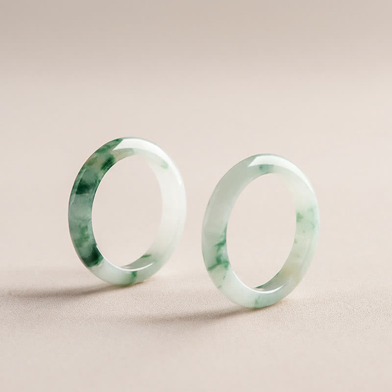 Anillo de jade verde natural con piedras de Buda para la suerte y la abundancia
