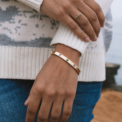 Brazalete con bisagra Stone Station