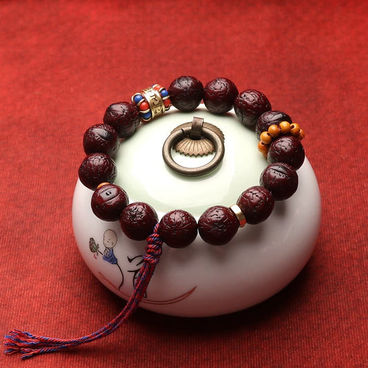Pulsera de borlas con cuentas de semillas Bodhi y piedras de Buda que transmiten paz y calma