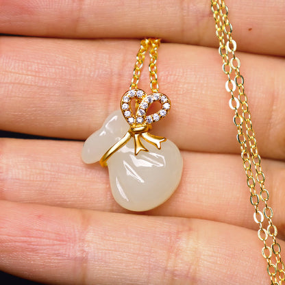 Colgante de jade blanco hetiano natural con piedras de Buda y bolsa de dinero de la suerte 