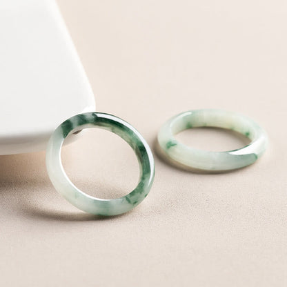 Anillo de jade verde natural con piedras de Buda para la suerte y la abundancia