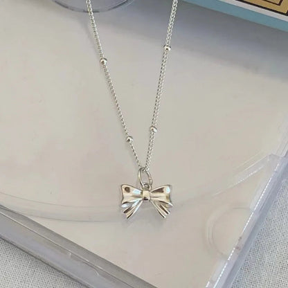 Charming Ribbon Bow Pendant Necklace