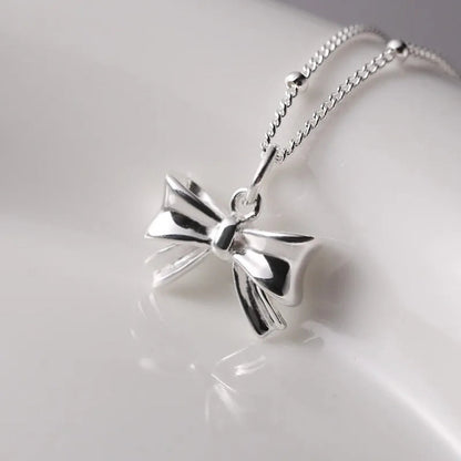 Charming Ribbon Bow Pendant Necklace