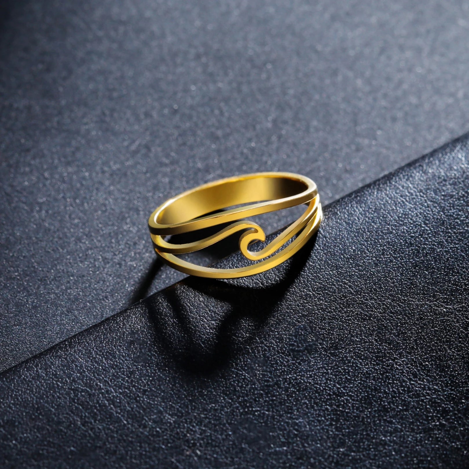 Couple's Promise Wave Rings - Touch Bling