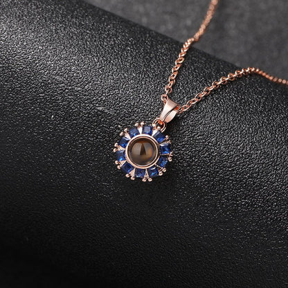 Collar personalizado con foto oculta y brillo celestial 