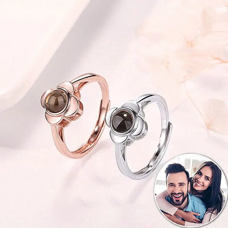 Anillo de flores de cuatro pétalos con proyección de fotos personalizada 