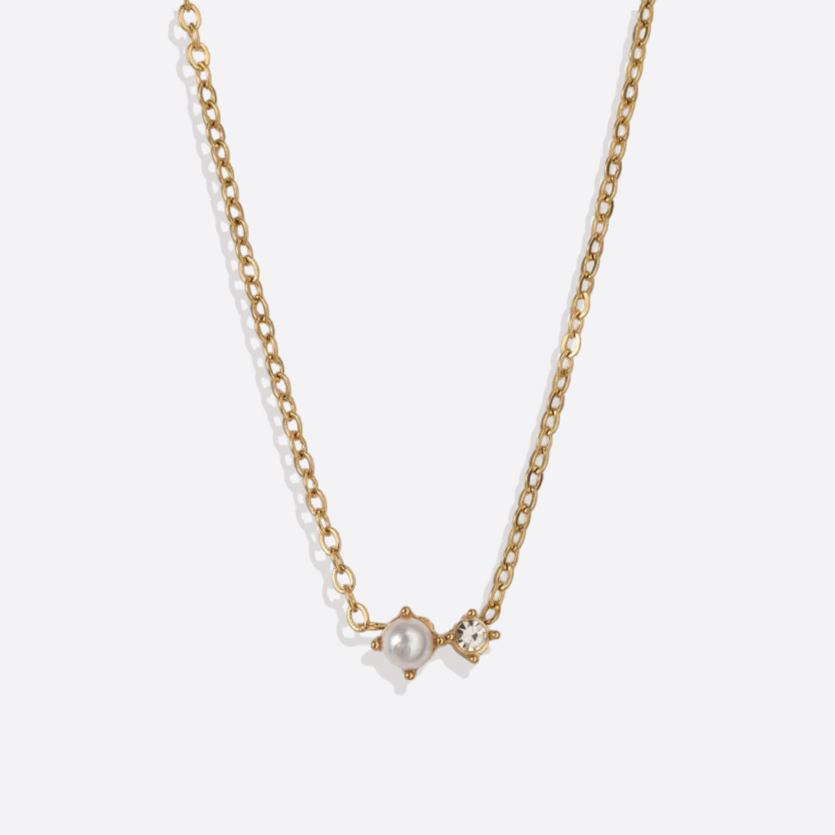 Zierliche Solitärkette mit Geburtssteinen und Diamantakzent