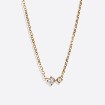 Zierliche Solitärkette mit Geburtssteinen und Diamantakzent